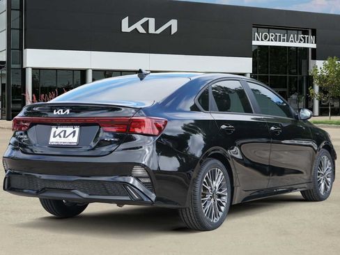 Certified 2023 Kia Forte GT-Line w/ GT-Line Premium Package FWD image 5