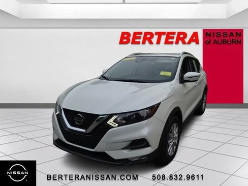 Used 2020 Nissan Rogue Sport SV w/ All-Weather Package AWD/4WD image 5