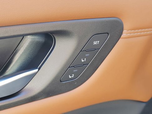 New 2025 Nissan Pathfinder Platinum w/ Cargo Package image 14