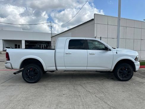 Used 2017 RAM 2500 Laramie w/ Sport Appearance Group AWD/4WD image 8