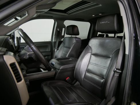 Used 2019 GMC Sierra 2500 Denali w/ Duramax Plus Package image 10