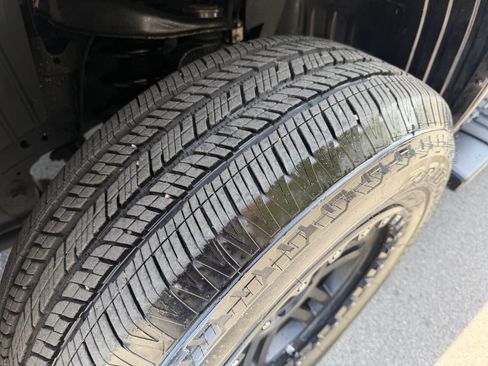 Used 2017 Nissan Titan S RWD image 13