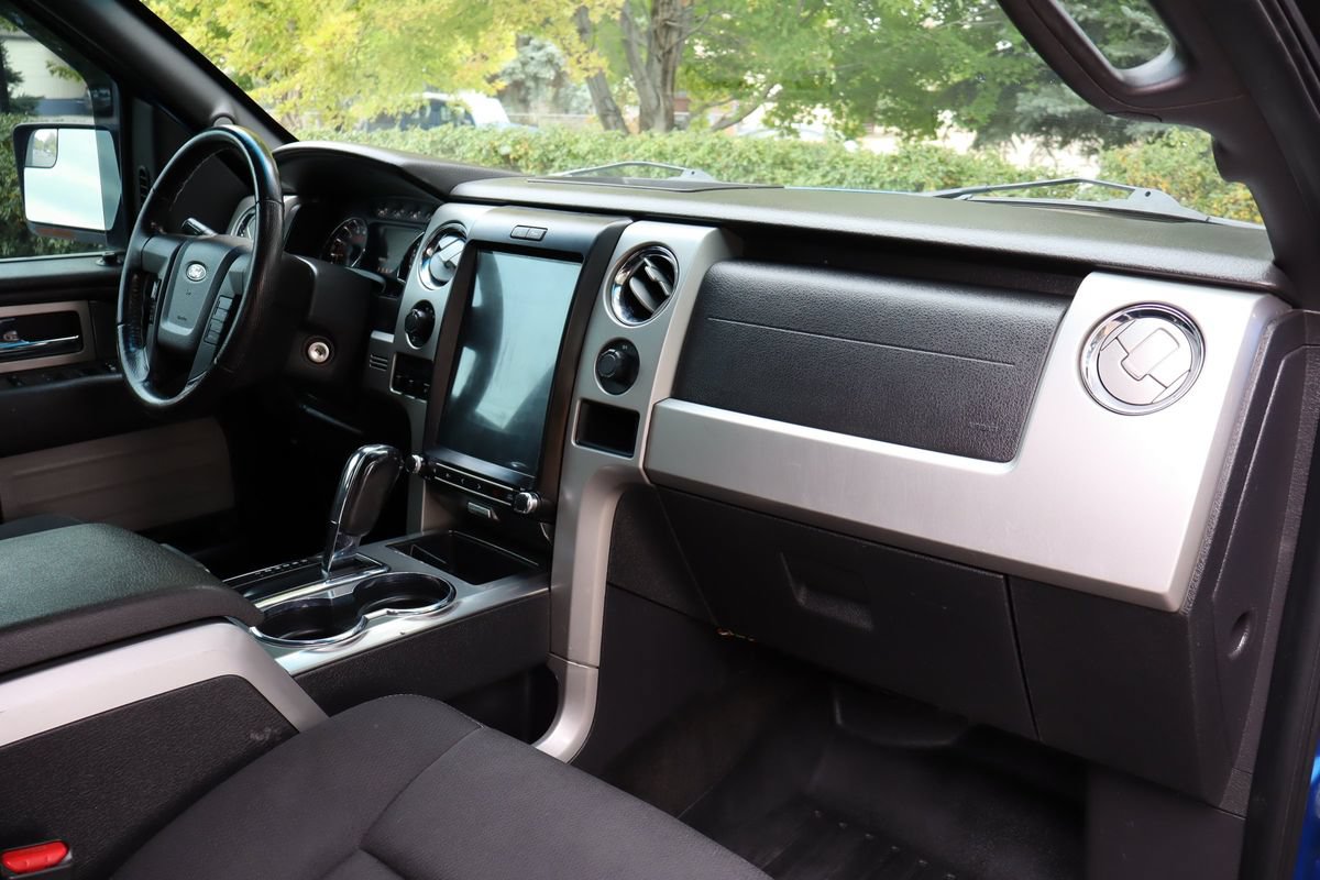 Used 2014 Ford F150 FX4 w/ Equipment Group 401A Mid AWD/4WD image 17