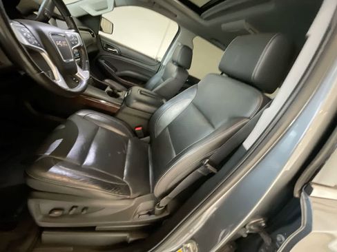 Used 2018 GMC Yukon XL SLT w/ Open Road Package image 11