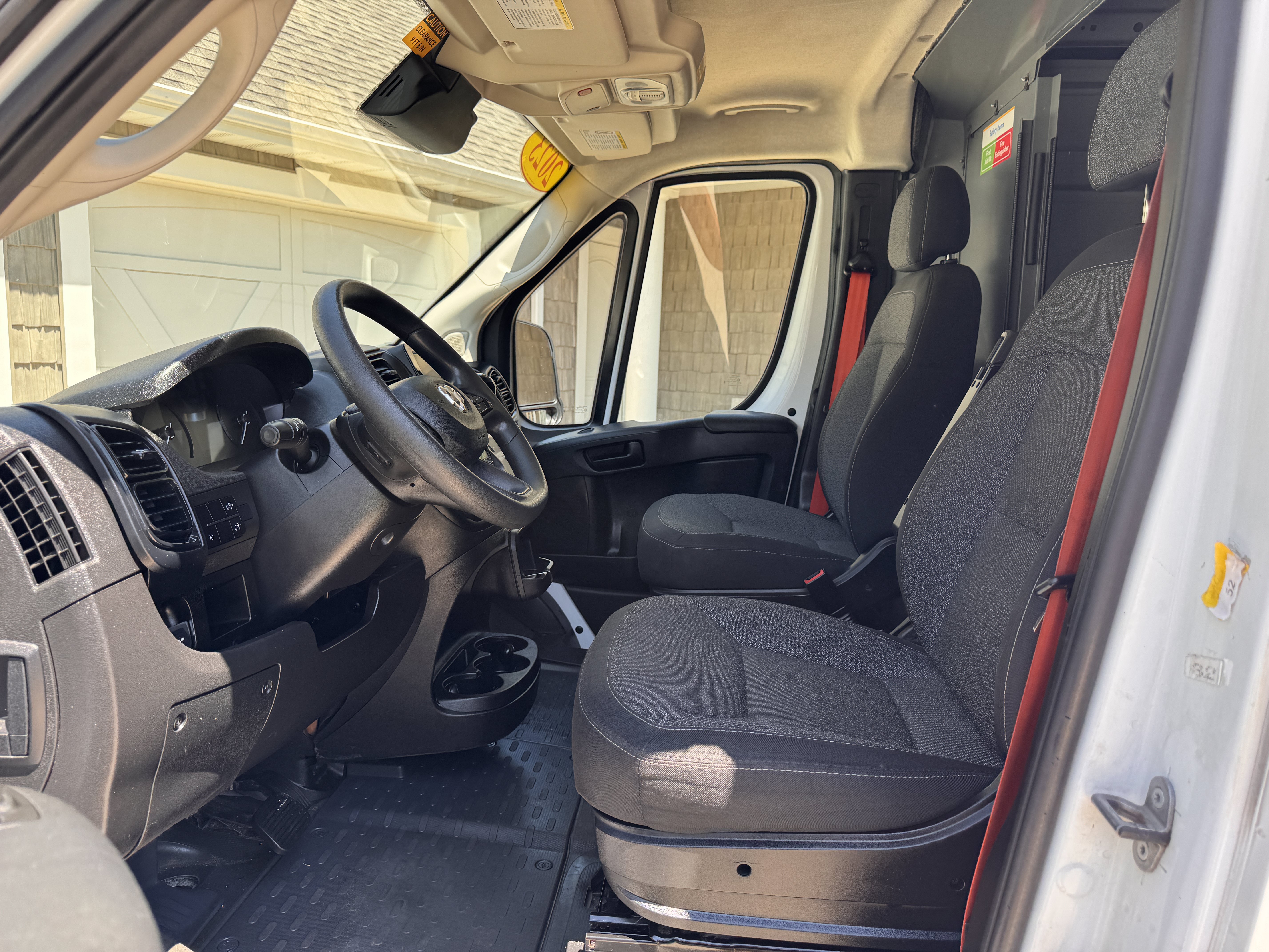 Used 2023 RAM ProMaster 3500 w/ Convenience Group FWD image 14