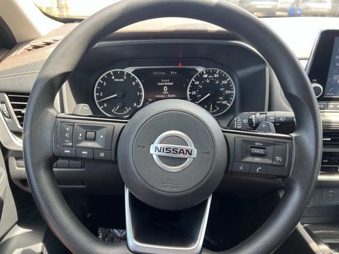 Used 2021 Nissan Rogue S AWD/4WD image 15