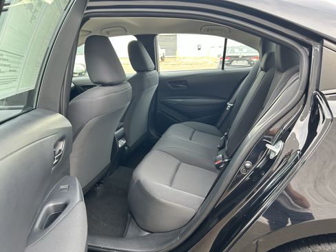 Used 2024 Toyota Corolla LE FWD image 17