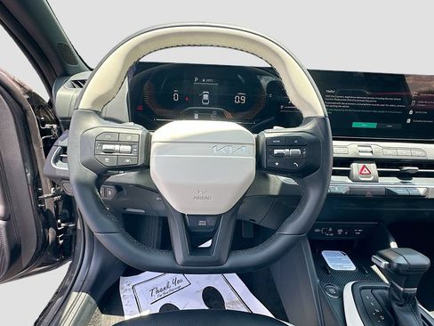 New 2026 Kia K4 GT-Line w/ GT-Line Sunroof Package FWD image 11