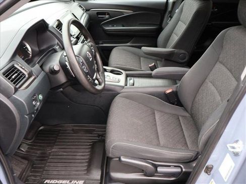 Used 2023 Honda Ridgeline Sport image 20