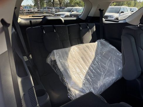 New 2026 Ford Explorer Active RWD image 26