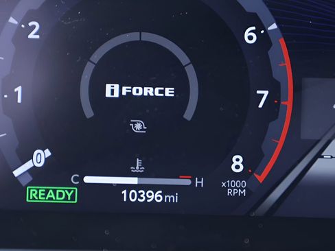 Certified 2025 Toyota Tacoma Limited AWD/4WD image 25