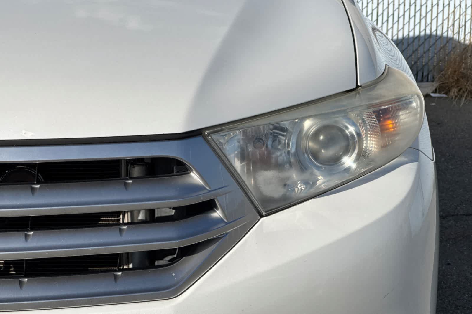 Used 2013 Toyota Highlander SE AWD/4WD image 14