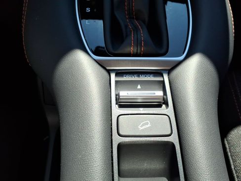 Certified 2025 Honda HR-V Sport image 12