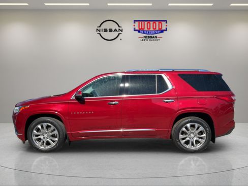 Used 2021 Chevrolet Traverse Premier AWD/4WD image 5