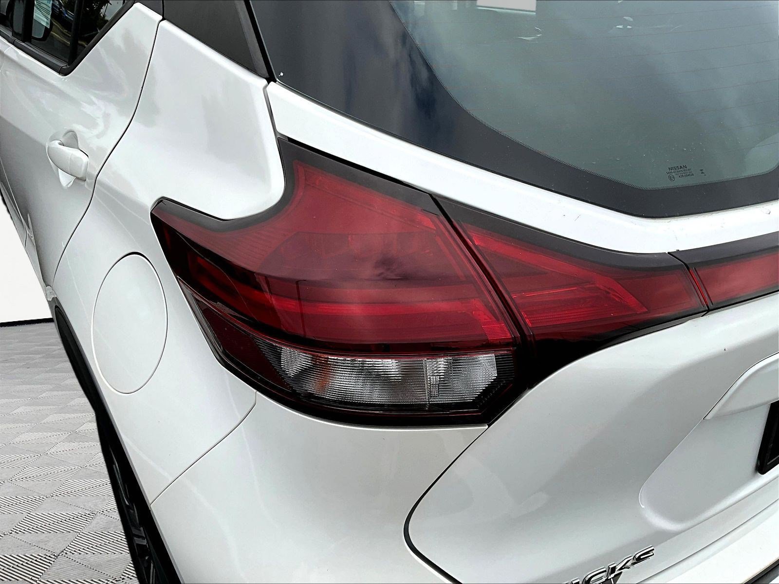 Used 2024 Nissan Kicks SV FWD image 23