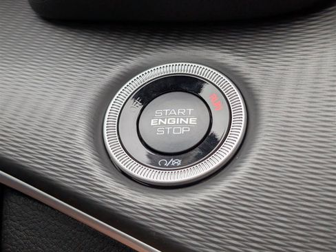 New 2025 Jeep Grand Cherokee Laredo X w/ Luxury Tech Group I image 21