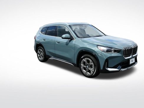 Used 2026 BMW X1 xDrive28i w/ Technology Package AWD/4WD image 9