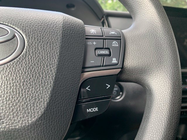 Used 2025 Toyota Camry LE FWD image 16