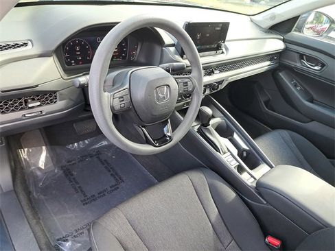 Certified 2023 Honda Accord EX image 16