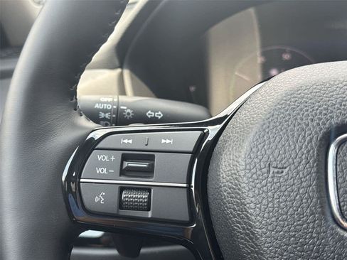 Used 2026 Honda Accord Touring image 20