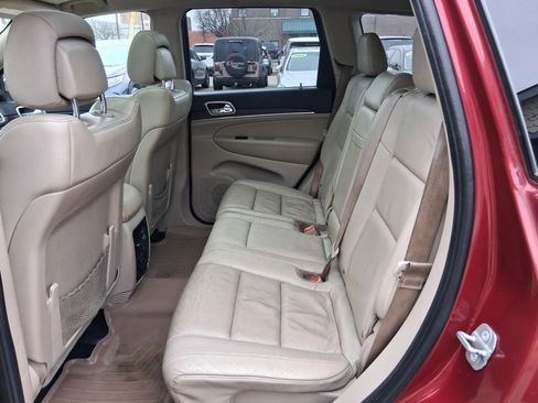 Used 2014 Jeep Grand Cherokee Limited w/ Luxury Group II image 14