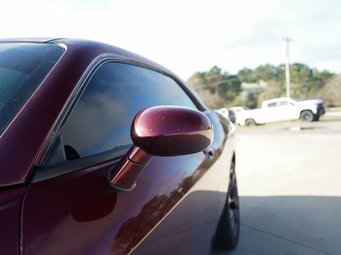 Used 2019 Dodge Challenger SXT w/ Blacktop Package image 16