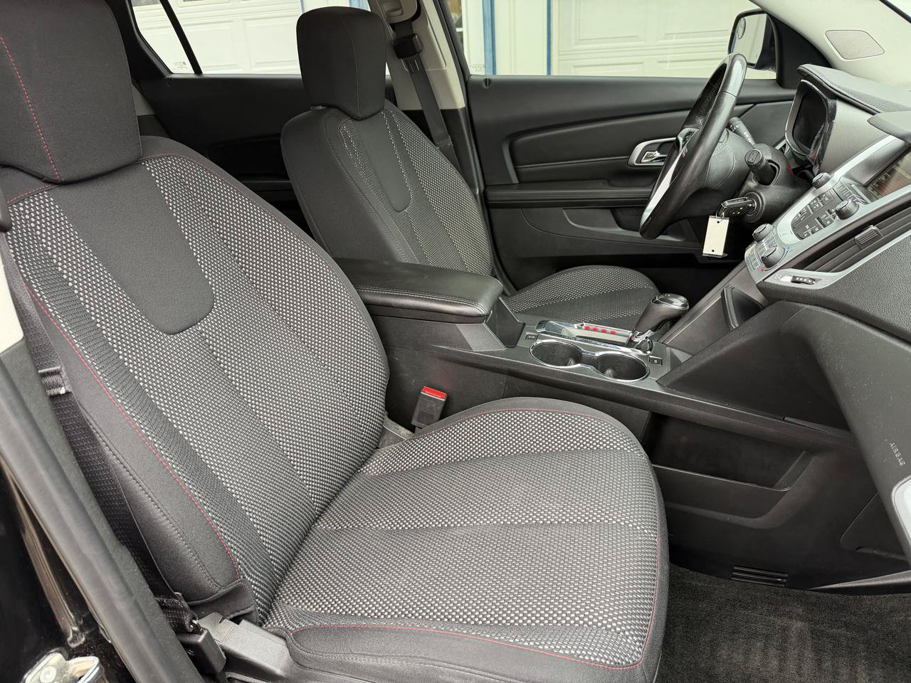 Used 2017 GMC Terrain SLE w/ Convenience Package AWD/4WD image 18