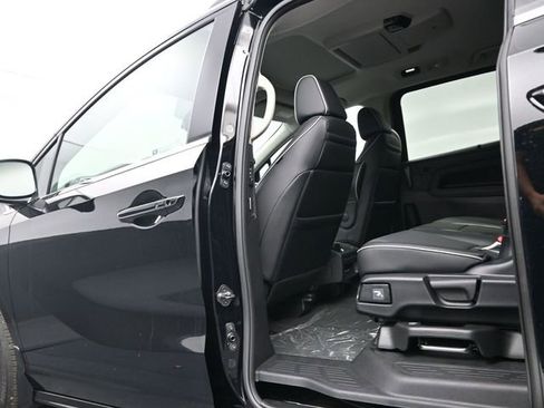 New 2026 Honda Odyssey Elite image 13