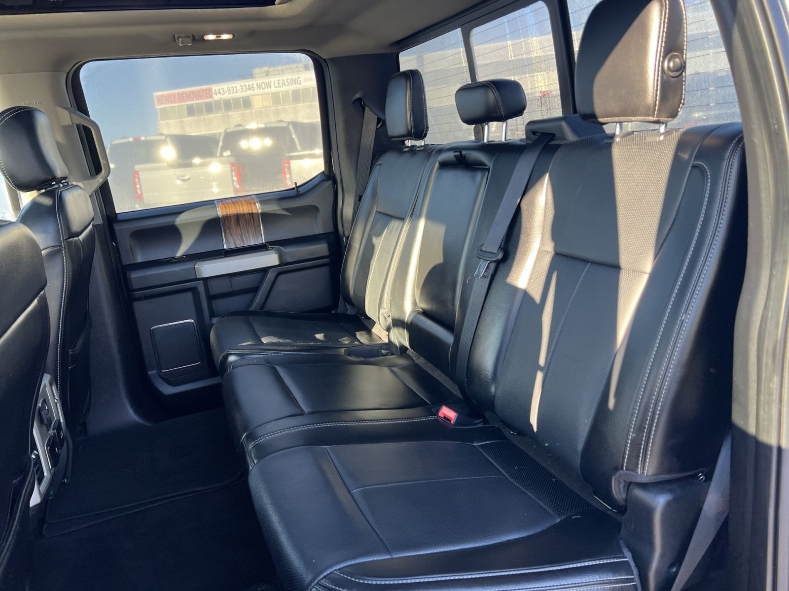 Used 2019 Ford F150 Lariat w/ Equipment Group 502A Luxury AWD/4WD image 25