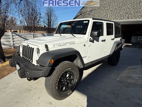 Used 2013 Jeep Wrangler Unlimited Sahara image 1