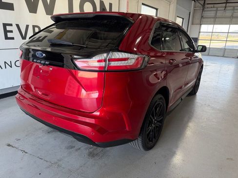 Used 2022 Ford Edge ST-Line image 19