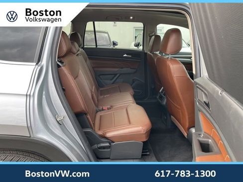 Used 2023 Volkswagen Atlas SE image 12