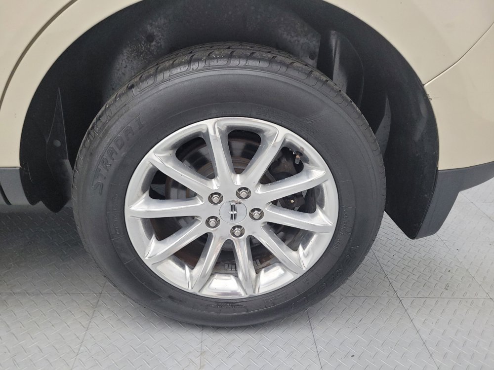 Used 2014 Lincoln MKX AWD w/ Equipment Group 102A image 31