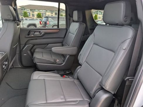 New 2026 GMC Yukon XL Denali w/ Denali Reserve Package RWD image 19