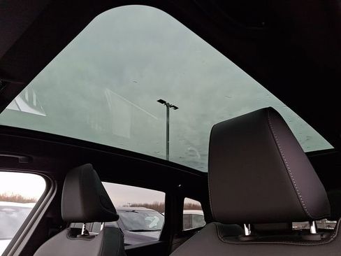 Certified 2025 BMW X3 xDrive30i image 16