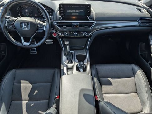 Used 2019 Honda Accord Sport image 12