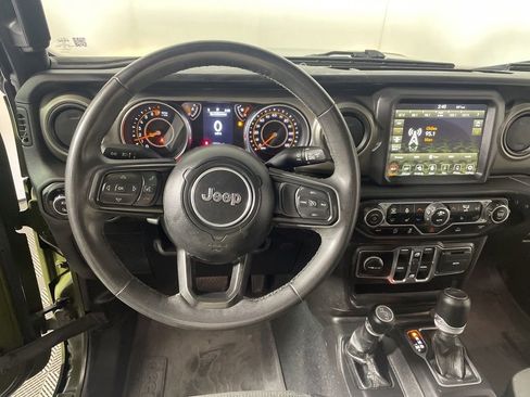 Used 2023 Jeep Gladiator Sport AWD/4WD image 12