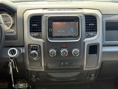Used 2017 RAM 1500 ST RWD image 14