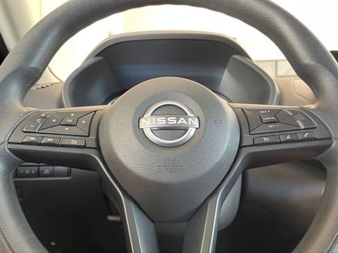 Used 2025 Nissan Sentra S image 25