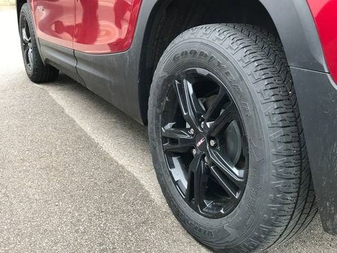 Used 2023 GMC Terrain AT4 w/ Infotainment Package II image 11