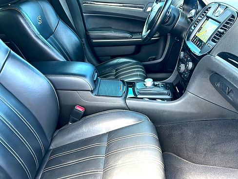 Used 2022 Chrysler 300 S RWD image 24