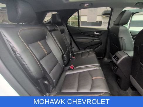 Used 2024 Chevrolet Equinox Premier AWD/4WD image 28
