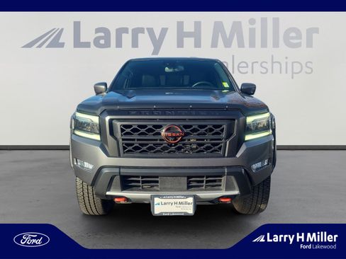 Used 2022 Nissan Frontier PRO-4X w/ Pro-4X Premium Package image 8