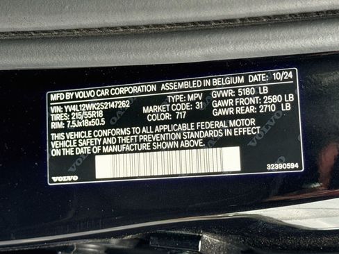 Used 2025 Volvo V60 B5 Cross Country Plus AWD/4WD image 29
