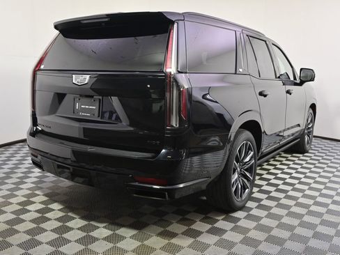 Used 2023 Cadillac Escalade Sport Platinum image 6