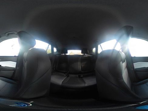 Used 2025 Chevrolet Trax LT image 42