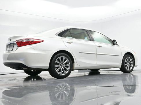 Used 2017 Toyota Camry XLE image 47