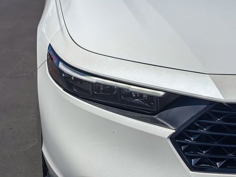 Used 2023 Honda Accord Sport image 8