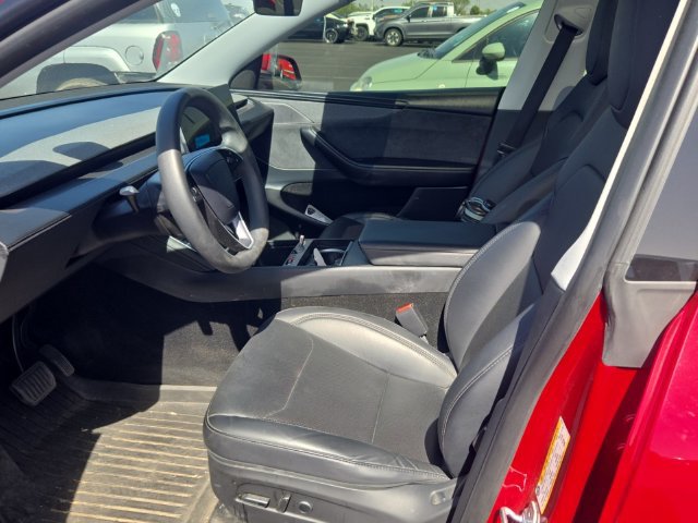 Used 2026 Tesla Model Y Long Range AWD/4WD image 5