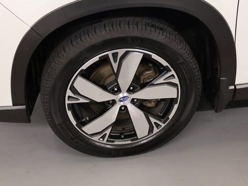 Used 2021 Subaru Forester Touring image 8